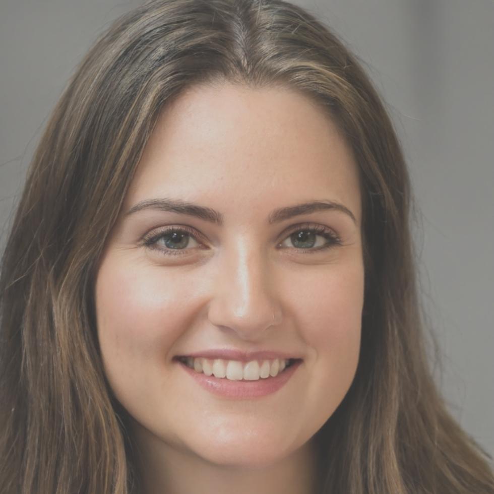 Mónica López, Especialista en Educación Financiera Digital